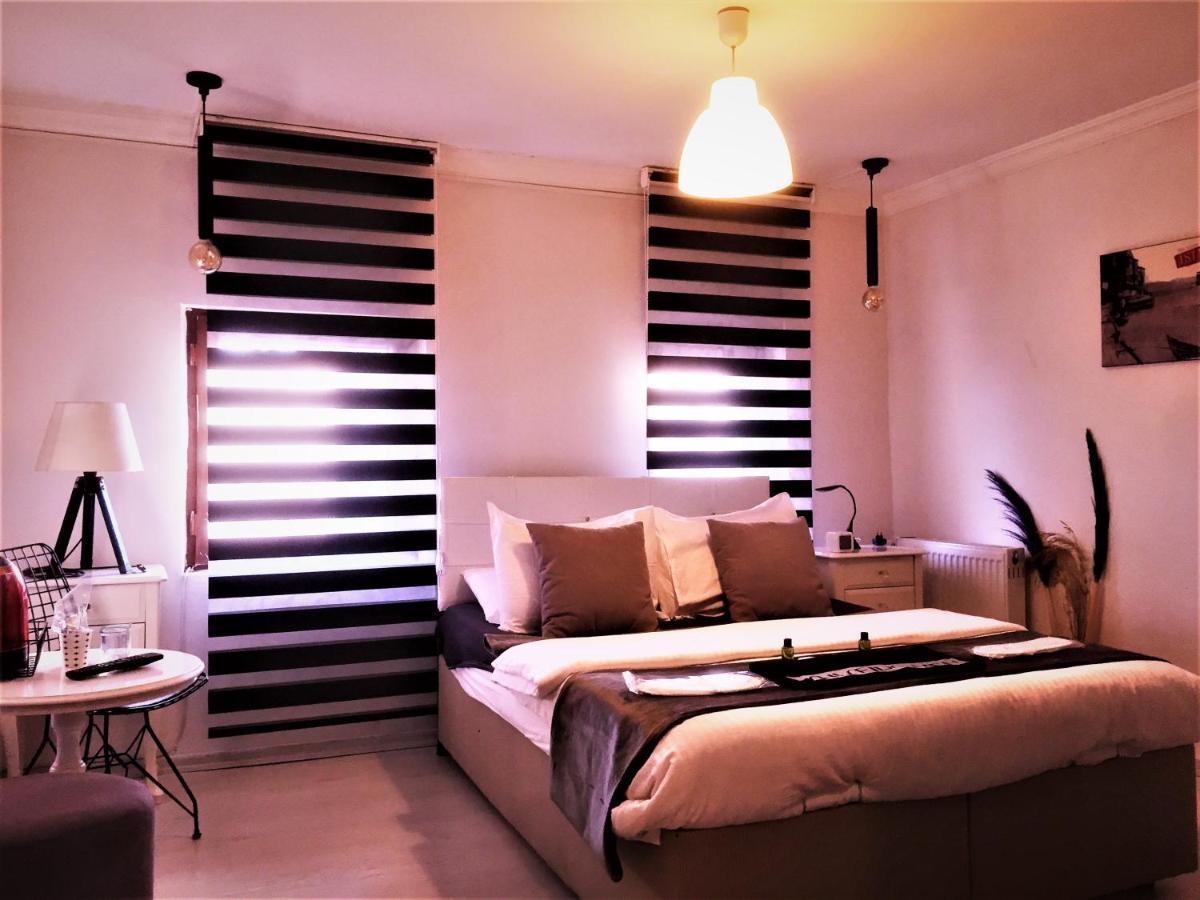 Apart Otel Taxim V&v *